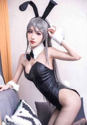 班长让我吃她胸摸她奶小黄鸭_720手机在线观看