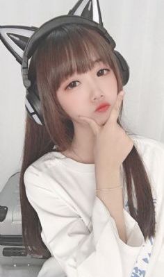 一边亲一边摸韩剧免费观看_BD国语免费在线观看
